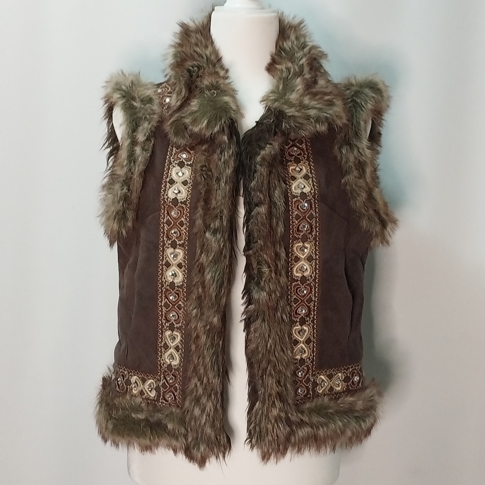 Groovy embroidered boho vest